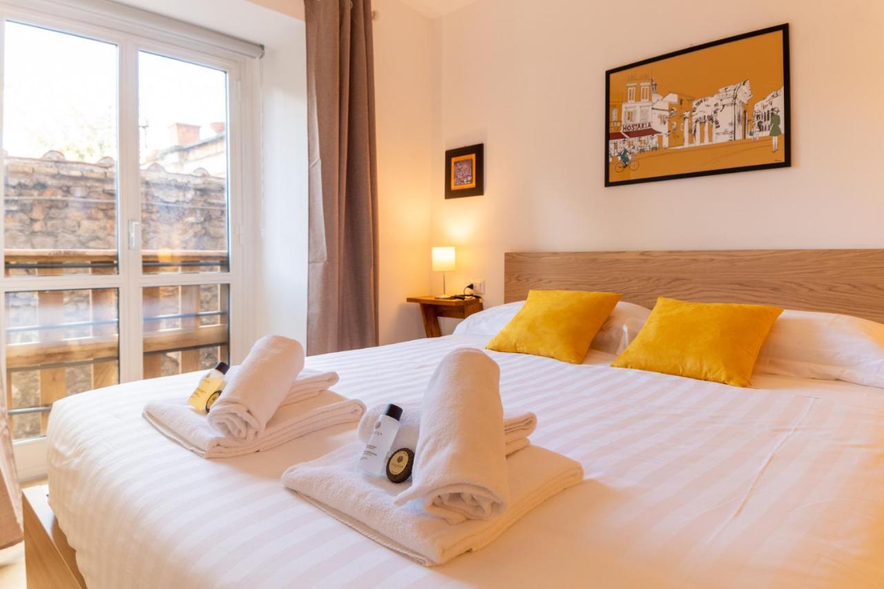 Apartment Domus Domi Barberini Sq. *