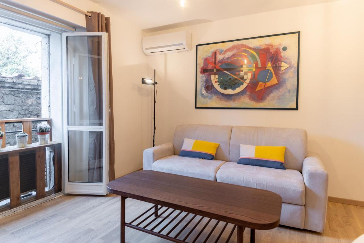Domus Domi Barberini Sq. Apartment
