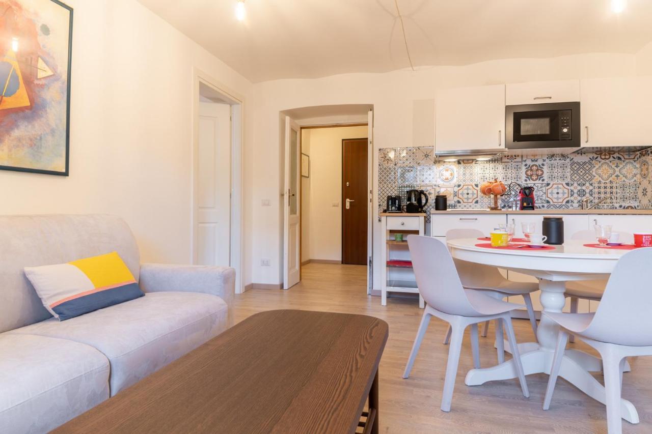 Domus Domi Barberini Sq. Apartment *