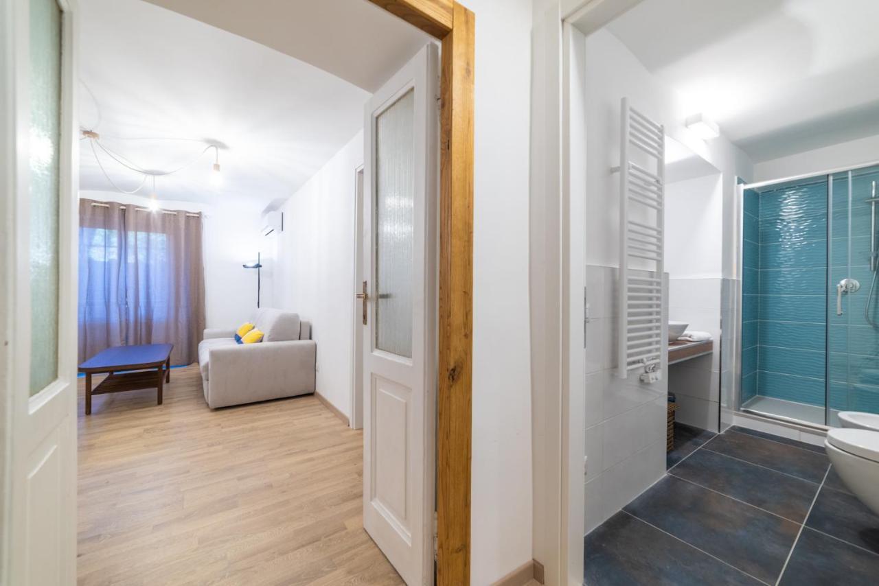 Domus Domi Barberini Sq. Apartment *