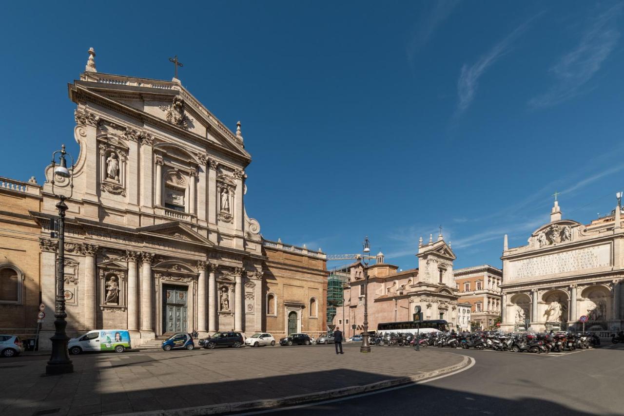 Apartment Domus Domi Barberini Sq. *